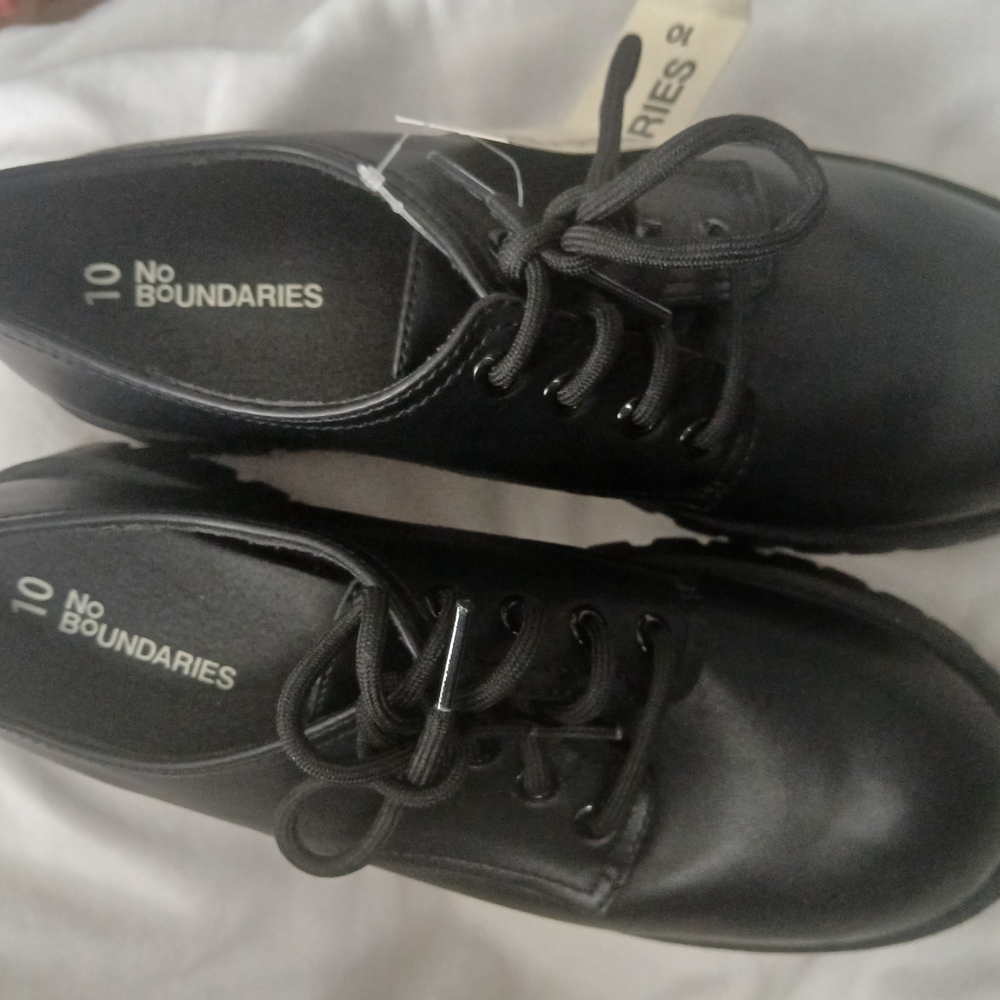 No Boundaries Black Lace-Up Shoes